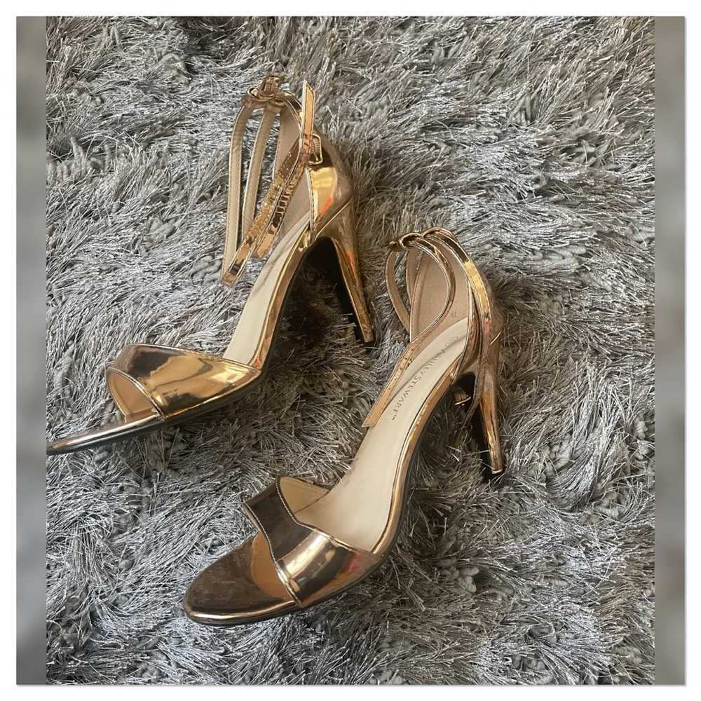 Ashley Stewart 12W Rose Gold double ankle strap heels